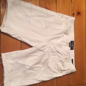 Lucky brand white Bermuda shorts